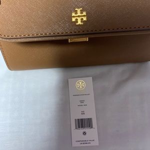 Tory Burch Nude side chain bag - NEW - never worn - new with tags